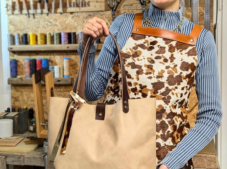 Atelier Maroline : Fabrication d’un sac en cuir artisanal