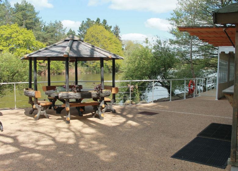 Salle de réception – Domaine Les 3 Rivages