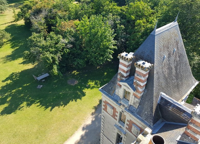 VISITE GUIDÉE DU PARC DU CHÂTEAU DE LA COLINIÈRE, SUR LES TRACES DE CHATEAUCEAUX